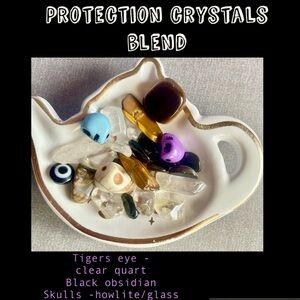 Protection stones tumbled blend w skull beads quartz tumbled chips & DIY decor